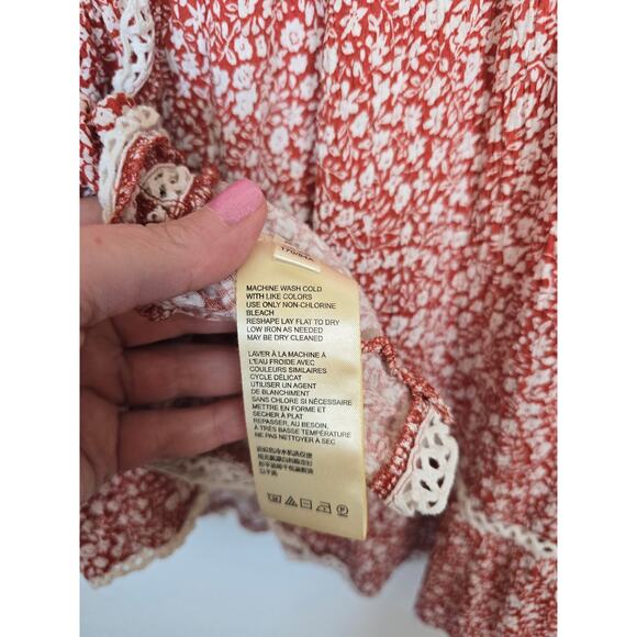 Meave crop overlay red flower top size xs - Picture 6 of 6